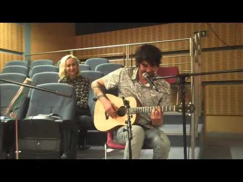Thumbnail: Dare to love (con Noni de Lori Meyers)